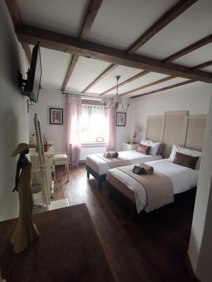 La Bastide Du Bonheur Chambres Et Tables D'Hotes Ger  Экстерьер фото