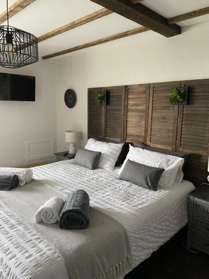 La Bastide Du Bonheur Chambres Et Tables D'Hotes Ger  Экстерьер фото